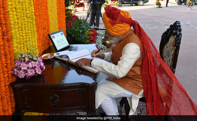 PM Modi's Sartorial Choices On Display With New Turban On Republic Day