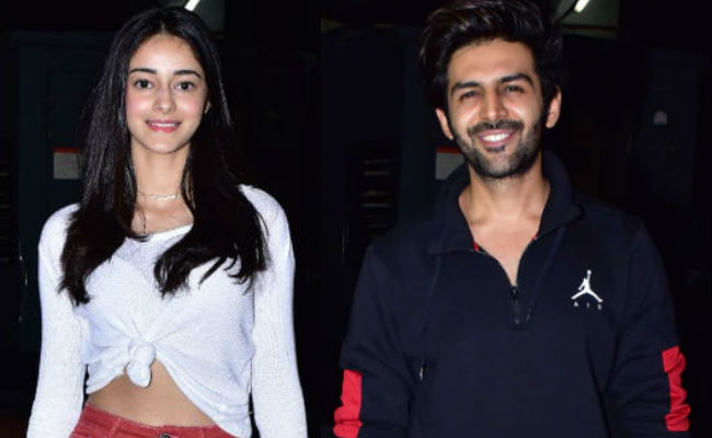 Watch: 'Pati, Patni Aur Woh' Stars Kartik Aaryan And Ananya Panday Enjoy 'Badnam Kulfi' In Lucknow