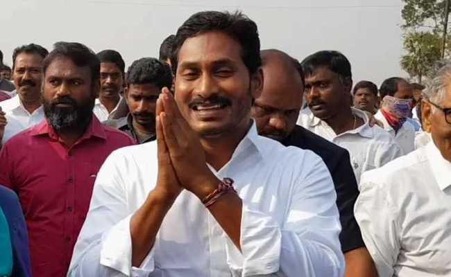Jagan Mohan Reddy, KCR TO Come Closer In 340-Day Foot March