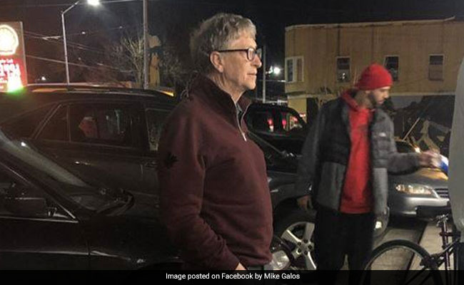 "Like The Rest Of Us": Bill Gates Seen Waiting In Line At Fast Food Joint