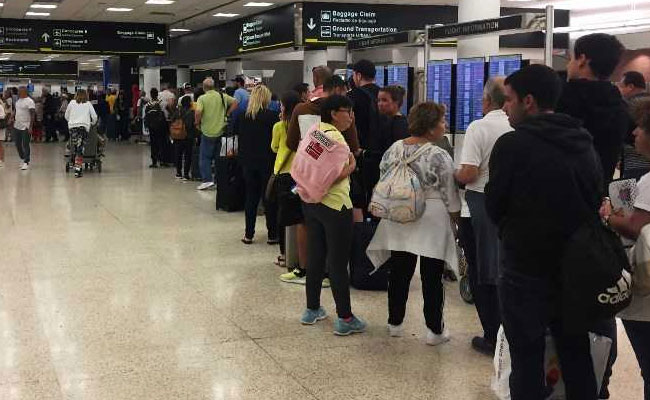 Travelers Fume In Long Lines At US Airport Amid Government Shutdown