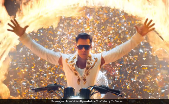 Bharat Teaser: सलमान खान ने धांसू डायलॉग से मारी एंट्री, 'भारत' में दिखा देशभक्ति का रंग