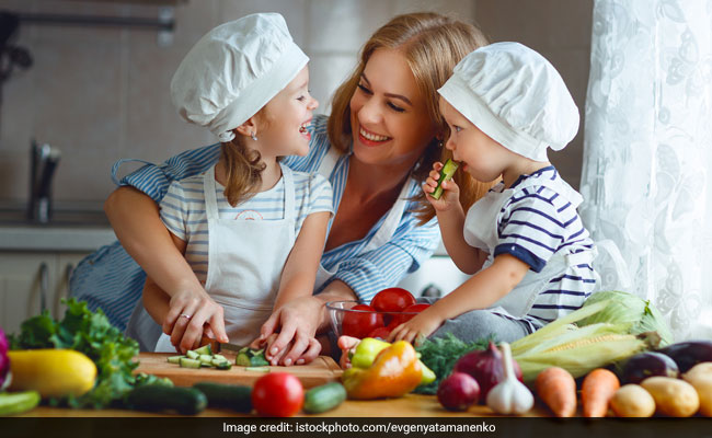 Child Nutrition: 5 Diet Tips On How To Make Children Develop Healthy Eating Habits (Study)