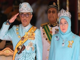 Malaysia Enthrones New King After Historic Abdication Malaysia Enthrones New King After Historic Abdication