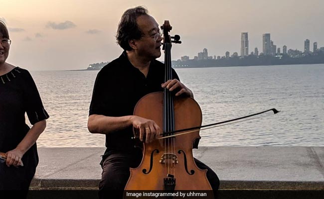 Watch: Impromptu Gig By Grammy Award-Winning Cellist Yo-Yo Ma At Marine Drive