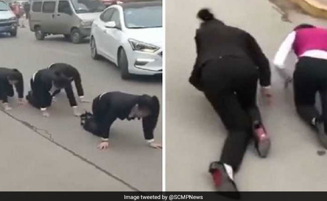 टारगेट पूरा नहीं कर पाए तो कंपनी ने कर्मचारियों को रेंगने पर किया मजबूर, वायरल हुआ Video