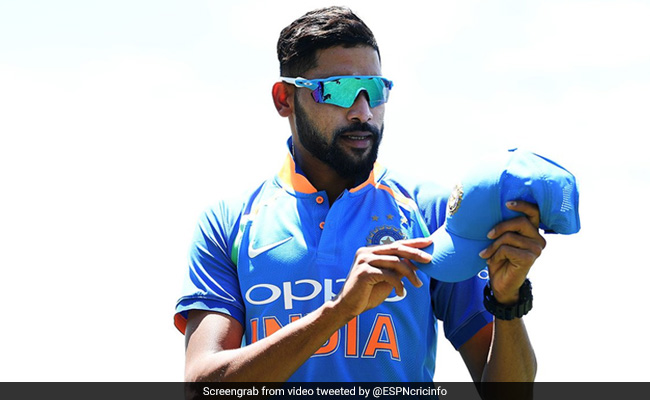 Ind Vs Aus: मोहम्मद सिराज ने बनाया शर्मनाक रिकॉर्ड, लोगों ने उड़ाया मजाक, बोले- 'कॉफी विद करण' में भेजा जाए