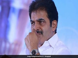 क्या केसी वेणुगोपाल, मुकुल वासनिक और सुरजेवाला को छोड़ना होगा कांग्रेस में अपना पद? क्या केसी वेणुगोपाल, मुकुल वासनिक और सुरजेवाला को छोड़ना होगा कांग्रेस में अपना पद?