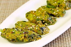 How To Make Methi Ka Muthia At Home How To Make Methi Ka Muthia At Home