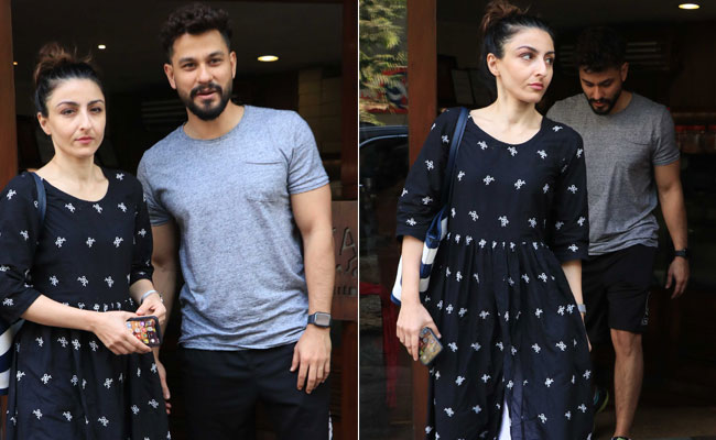 Like Soha Ali Khan, Get Comfy In A Stylish <i>Kurta</i>. 7 Picks To Choose From