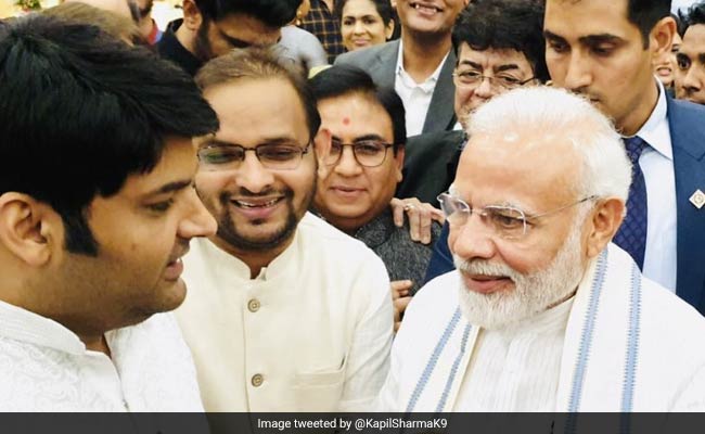 कॉमेडी किंग कपिल शर्मा ने पीएम मोदी से कुछ यूं की मुलाकात,सोशल मीडिया पर शेयर की दिल की बात