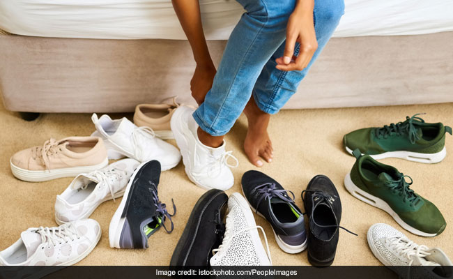 7 Pairs Of Super Cool Sneakers Under Rs 1,000