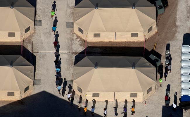 US Separated "Thousands" More Immigrant Children Than Known: Report