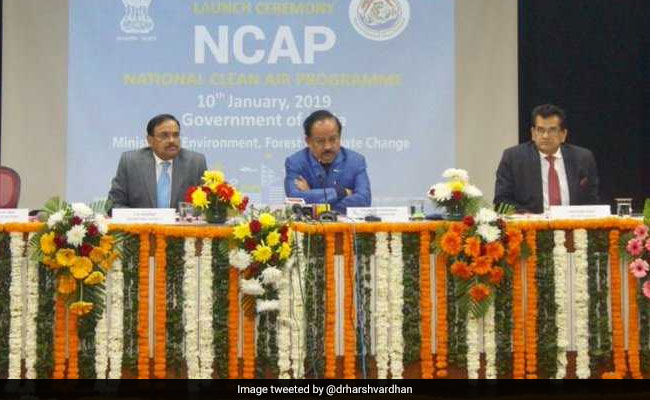 Government Launches Anti-Pollution Programme, But Experts Sceptical