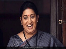 अभिनंदन वर्धमान के भारत लौटने पर स्मृति ईरानी ने कहा, पीएम मोदी के पराक्रम से 48 घंटों में हुई पायलट की वापसी अभिनंदन वर्धमान के भारत लौटने पर स्मृति ईरानी ने कहा, पीएम मोदी के पराक्रम से 48 घंटों में हुई पायलट की वापसी