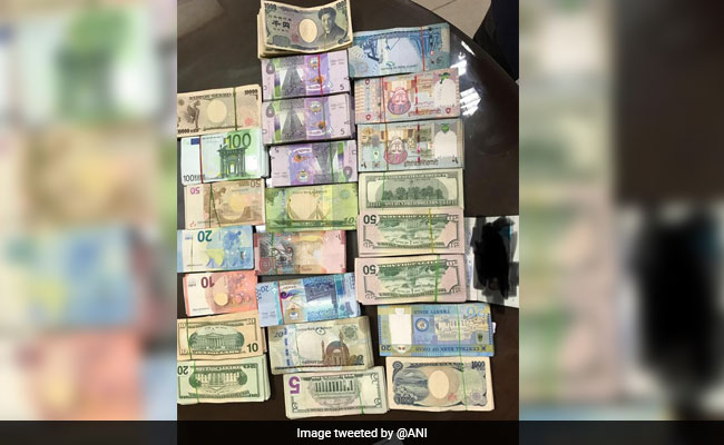 Gold, Forex Worth Over Rs 1.8 Crores Seized At Delhi Airport, 4 Arrested