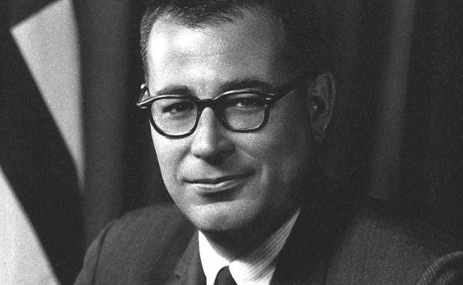 Ex-US Defence Chief Who Strove To Contain Nuclear Weapons Dies At 91