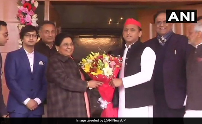 Mayawati Or Mamata Banerjee For PM, Akhilesh Yadav Was Asked. His Reply