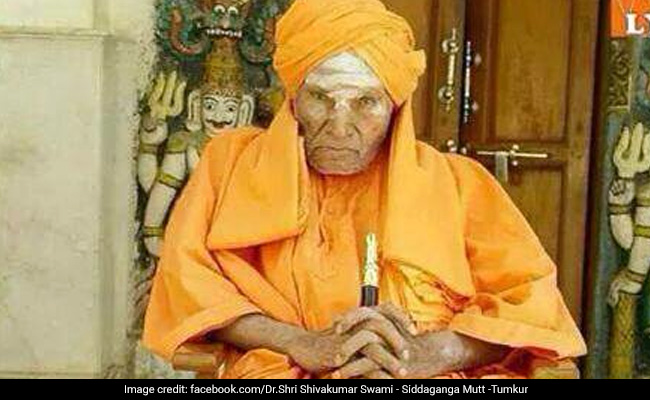 People Pay Homage To Karnataka Seer Shivakumara Swami: Highlights