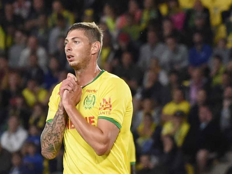 Channel Police Call Off Search For Missing Footballer Emiliano Sala