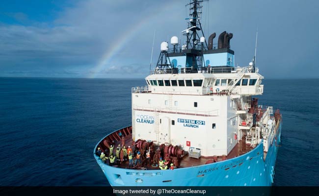 Massive Garbage-Cleaner Won't Work, Experts Said. Ocean Proved Them Right