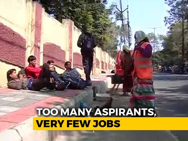 Thousands Travel To Andhra For Less Than 100 Territorial Army Jobs