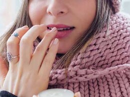 Winter Skincare: सर्दियों में कैसे करें त्वचा की देखभाल? डाइट में शामिल करें ये और पाएं दमकती बेदाग त्वचा Winter Skincare: सर्दियों में कैसे करें त्वचा की देखभाल? डाइट में शामिल करें ये और पाएं दमकती बेदाग त्वचा