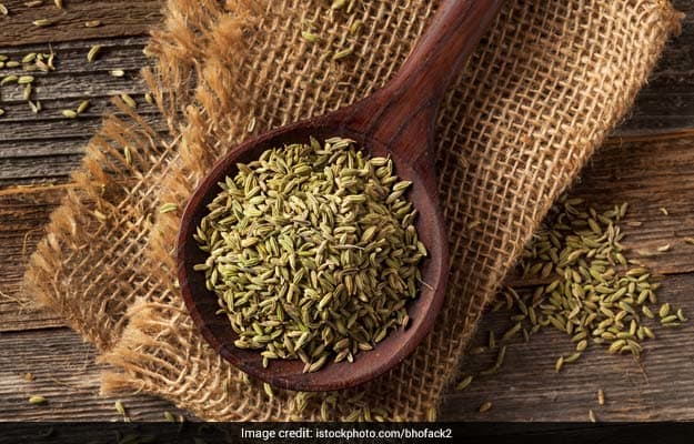 Fennel seeds can help you keep digestive issues under control