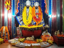 Kumbh 2019 Photos: कुंभ मेले के पास मौजूद हैं ये प्रसिद्ध 11 जगहें, जाएं तो घूमें जरूर Kumbh 2019 Photos: कुंभ मेले के पास मौजूद हैं ये प्रसिद्ध 11 जगहें, जाएं तो घूमें जरूर