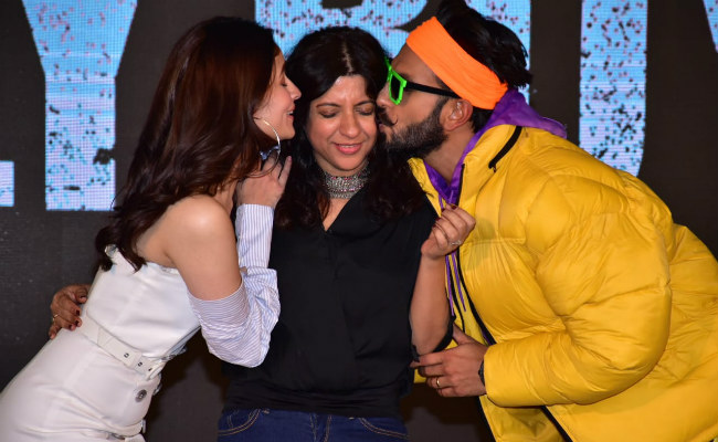 'Not A Biopic', Director Zoya Akhtar Explains What Ranveer Singh, Alia Bhatt's <I>Gully Boy</i> Is About