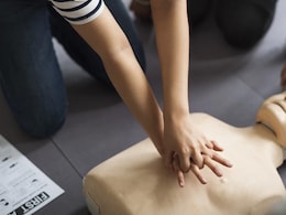 China Man, Who Suffered Heart Attack, Regains Consciousness Only To Say "I Need To Rush To Work"