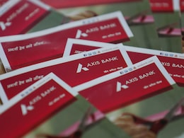 मध्य प्रदेश: 6 हजार रुपये कमाने वाले के खाते से 132 करोड़ का लेन-देन! मध्य प्रदेश: 6 हजार रुपये कमाने वाले के खाते से 132 करोड़ का लेन-देन!