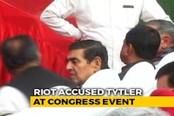 Controversy Over Jagdish Tytler In Front Row At Sheila Dikshit's Takeover Controversy Over Jagdish Tytler In Front Row At Sheila Dikshit's Takeover