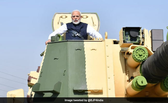 प्रधानमंत्री नरेंद्र मोदी ने होवित्जर तोप को लेकर किया ऐसा ट्वीट कि कांग्रेस ने ले ली मौज