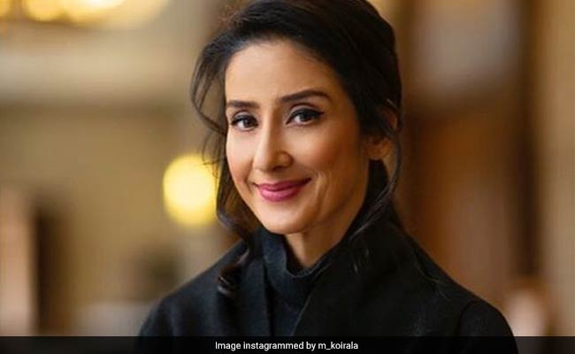 लॉकडाउन में कुछ ऐसा है मनीषा कोइराला का हाल, कहा- "घबराहट होती है, याद आ गए कैंसर के वो द‍िन..."