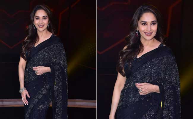 Steal The Show In A Black <i>Saree</i>, Like Madhuri Dixit. 5 Glam Options