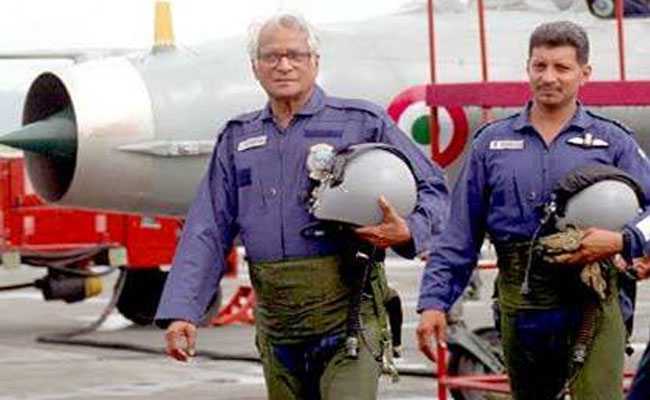 Crank It Up To 4G, George Fernandes Told Me In The MiG