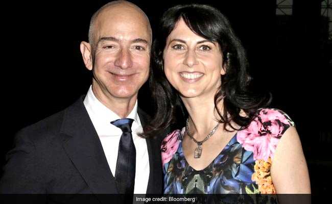Jeff Bezos, Wife Divorcing After 25 Years "Of Loving Exploration"