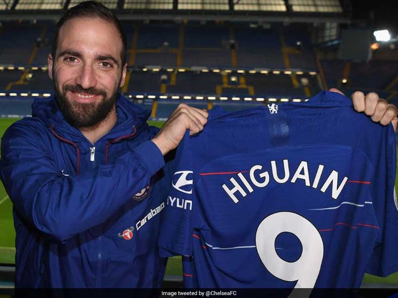 Chelsea Sign Gonzalo Higuain To Ignite Spluttering Attack