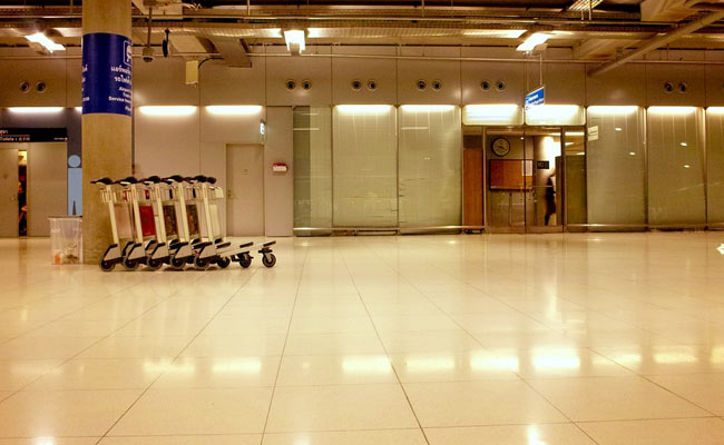 German Official Says US Swooped On Masks At Bangkok Airport