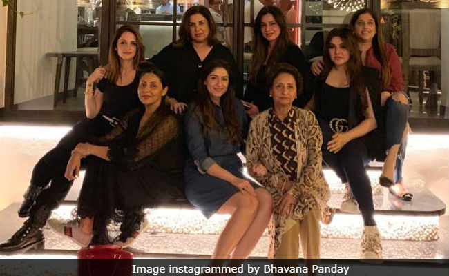 Gauri Khan's Dinner Date With Sussanne Khan, Neelam Kothari, Bhavana Panday
