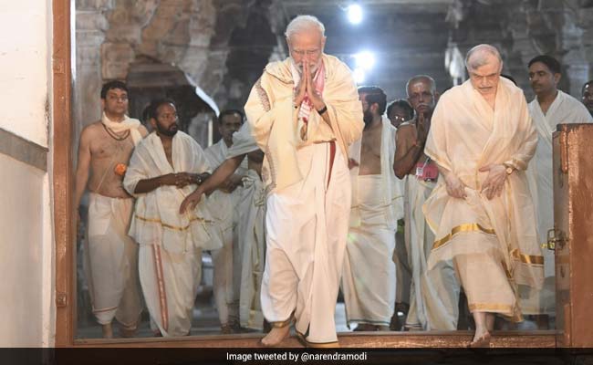 PM Modi Offers Prayers At Padmanabhaswamy Temple