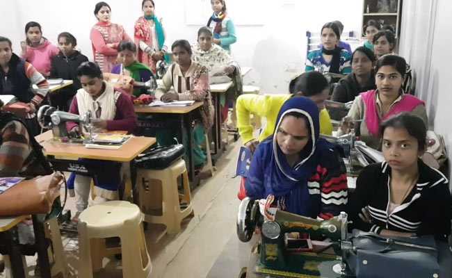 States Won't Get Central Funds For Rural Employment Scheme Unless They...