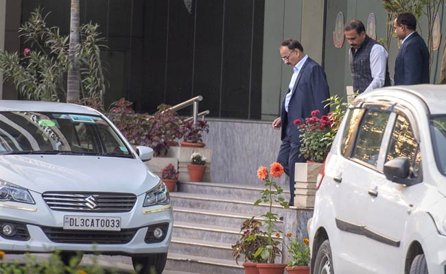 Day After Returning To Work, CBI Chief Alok Verma Transfers 5 Officers