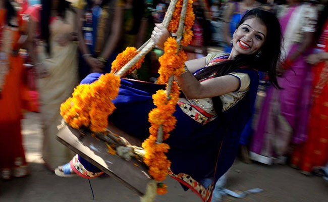 Pongal 2019: Tamil Nadu Celebrates Pongal With Traditional Fervour