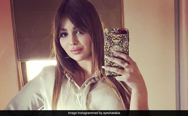 सलमान खान की 'वॉन्टेड' गर्ल ने शेयर किया Video, बार-बार देखा जा रहा उनका Cute अंदाज