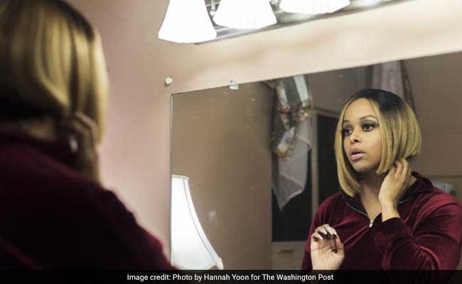 Black Woman Sang For Trump To Build "A Bridge". It Derailed Her Career