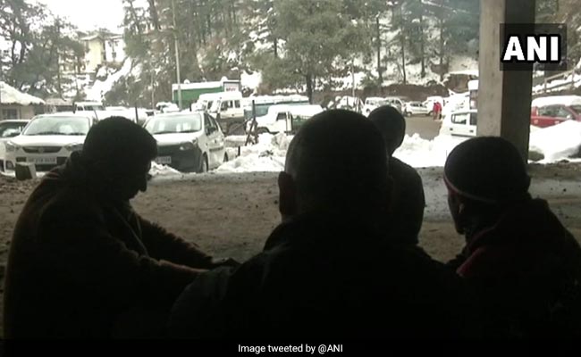 Tourist Rush After Snowfall Gridlocks Himachal Roads