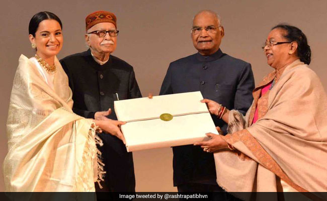 President Kovind Watches Kangana Ranaut's <I>Manikarnika</I>, Felicitates The Cast Of The Film
