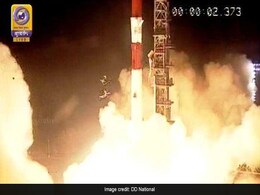 ISRO ने छात्रों द्वारा बनाए दुनिया के सबसे हल्के सैटेलाइट को सफलतापूर्वक किया लॉन्च ISRO ने छात्रों द्वारा बनाए दुनिया के सबसे हल्के सैटेलाइट को सफलतापूर्वक किया लॉन्च